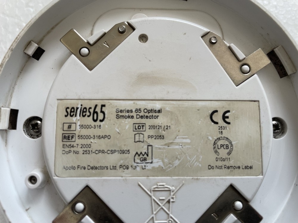 Apollo Series 65 Smoke Detector
