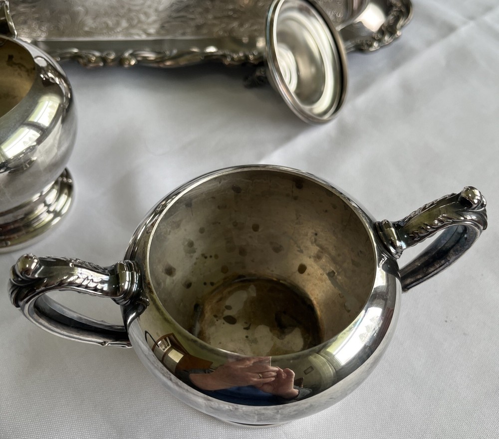 Oneida Silversmiths Sea Crest 5-Piece Tea & Coffee Service Silver-Plated Vintage