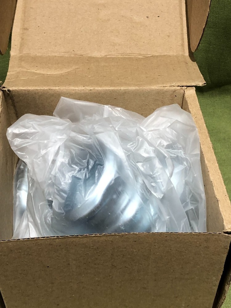 EATON CROUSE-HINDS 665 Qty 5 COMPRESSION TYPE COUPLING 2"