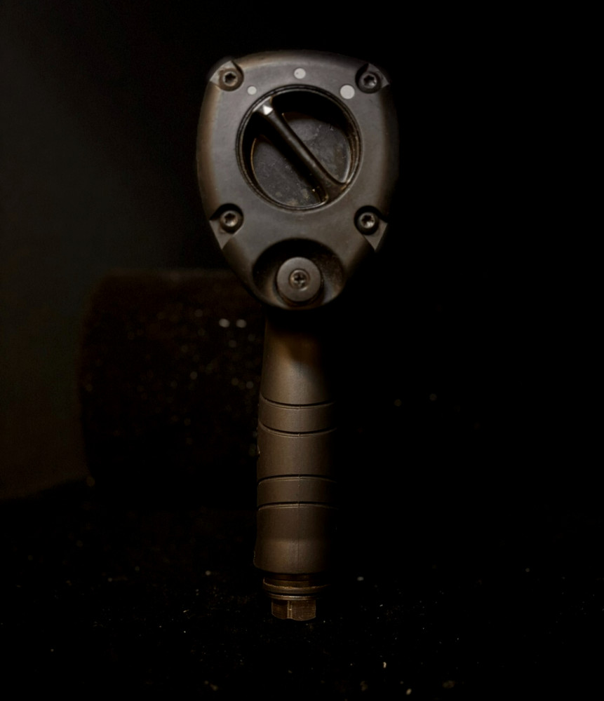(RI5) HUSKY TOOLS H4480 1/2" IMPACT WRENCH