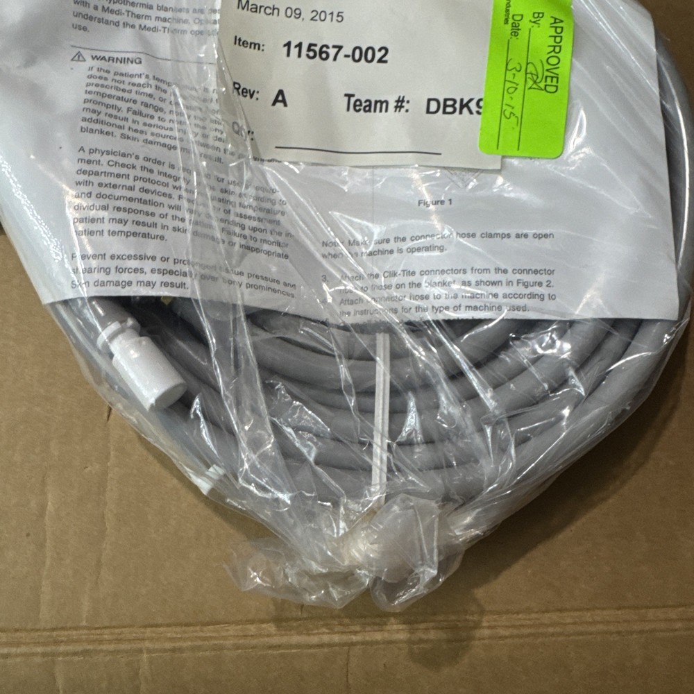 Stryker Hyper/Hypothermia Blankets And Conector Hoses