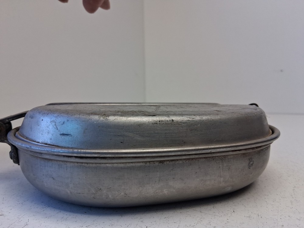 Vintage WWII U.S. Army 1942 Mess Tin WW2