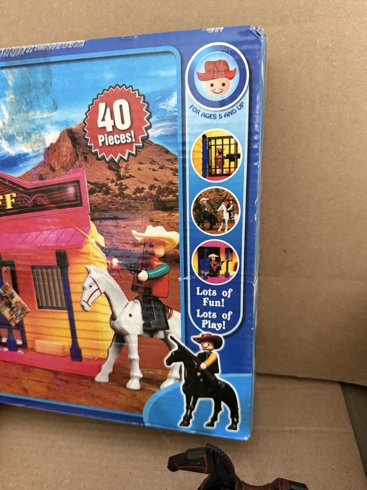 Western Playset 40 Pieces New, Open Box