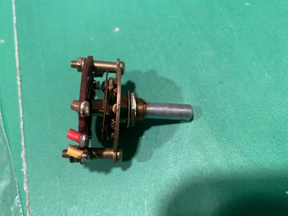 Yamaha CA-600 Stereo Amplifier Parting Out Speaker Selector Switch