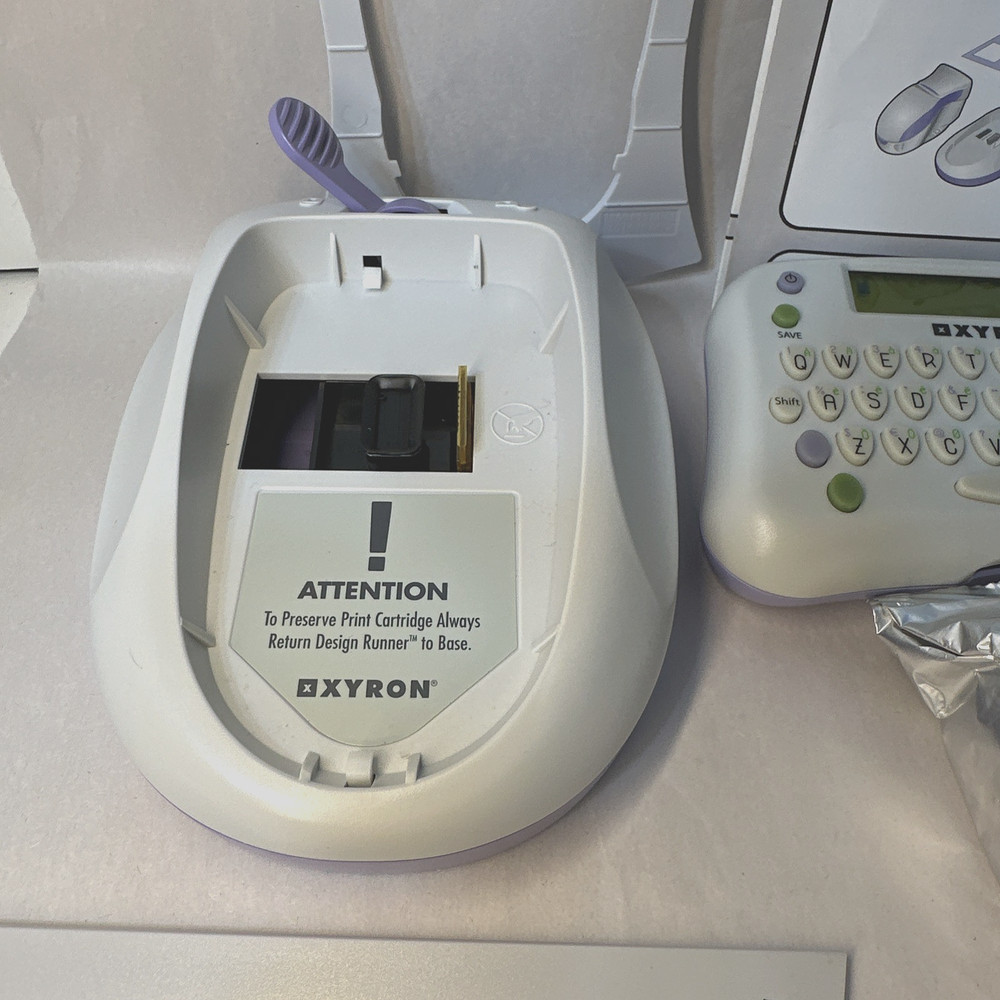 Xyron Design Runner Printer Kit Handheld Ink Cartridge 2 Discs & Disc Maker