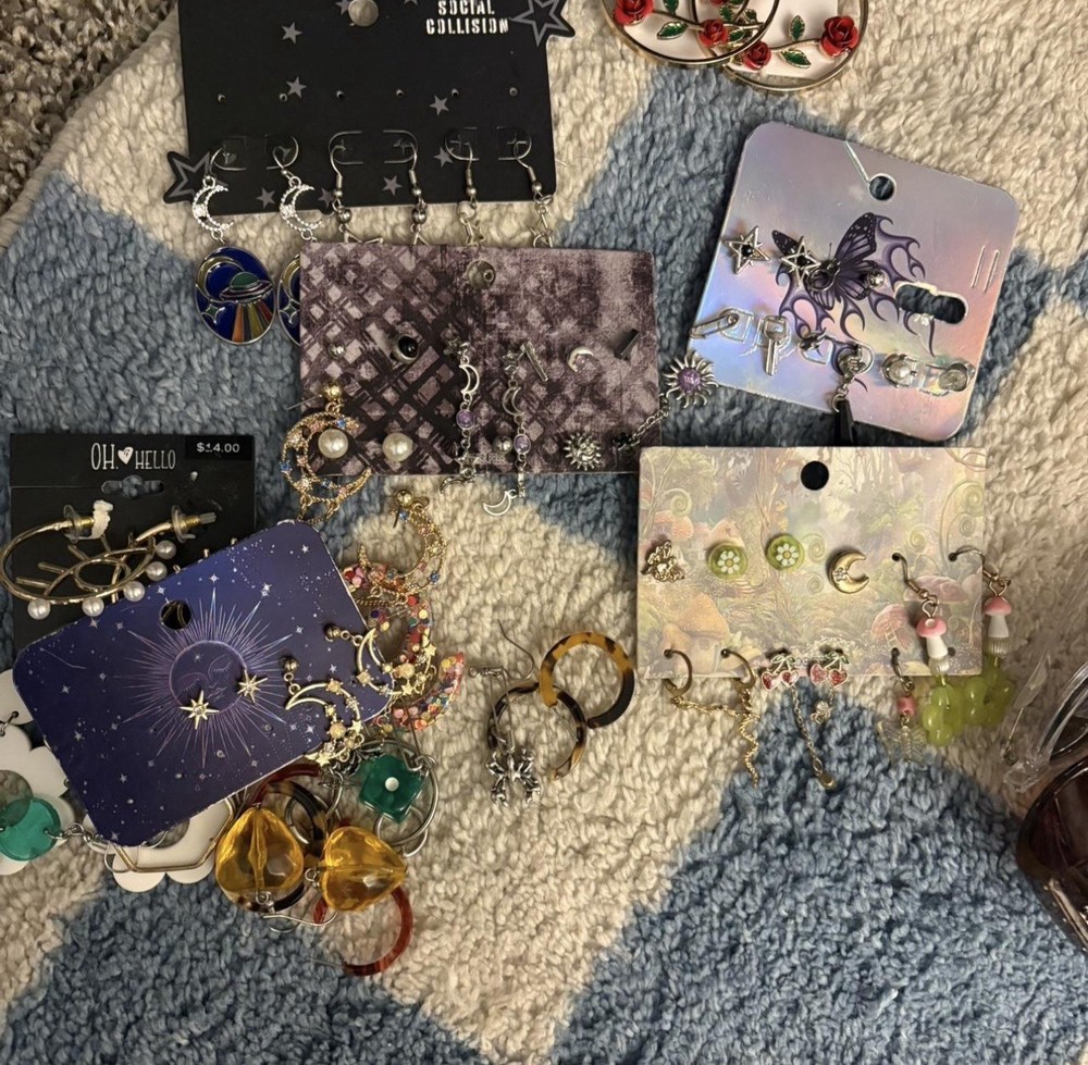 Accessories Lot