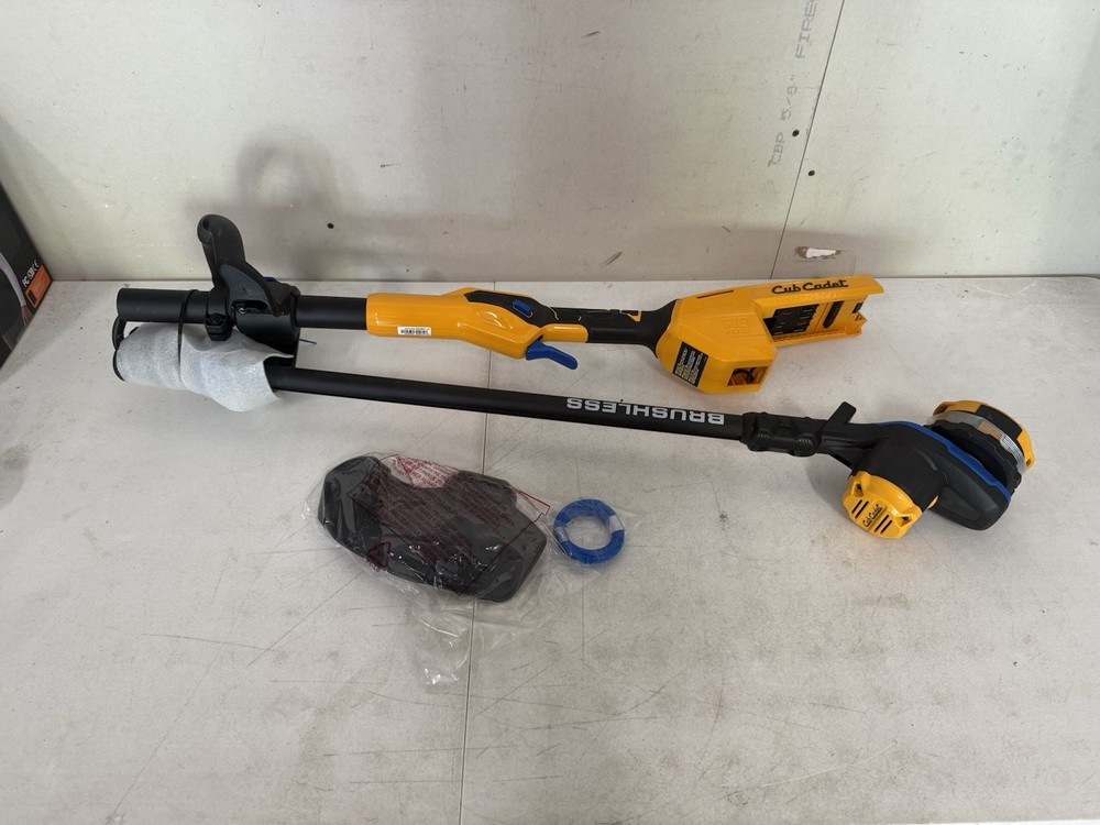 Cub Cadet ST15E 60v Electric String Trimmer