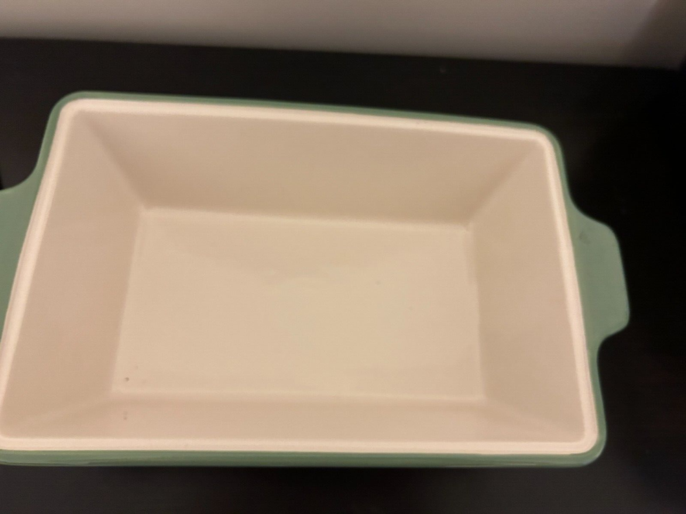 TEMPTATIONS Summer Shells 2 Qt Rectanglular Baking Casserole Dish with Lid