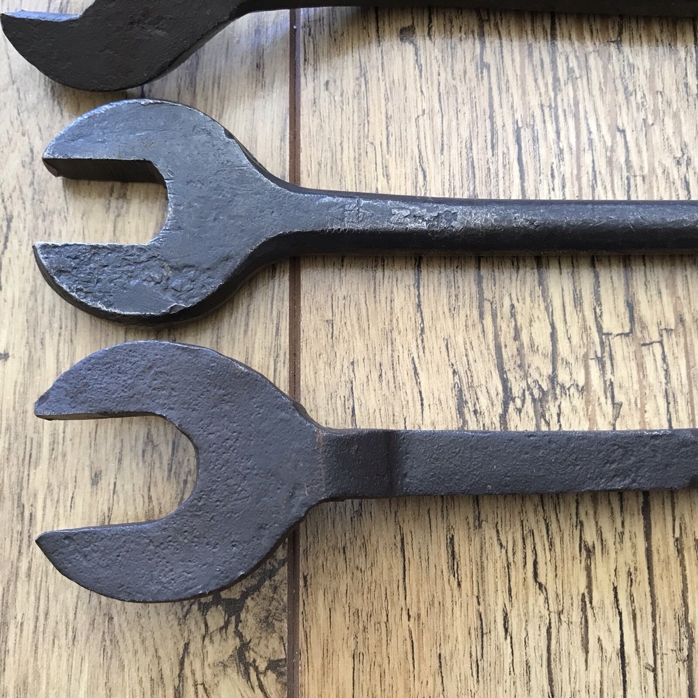 5 Vintage Podger Spanners.