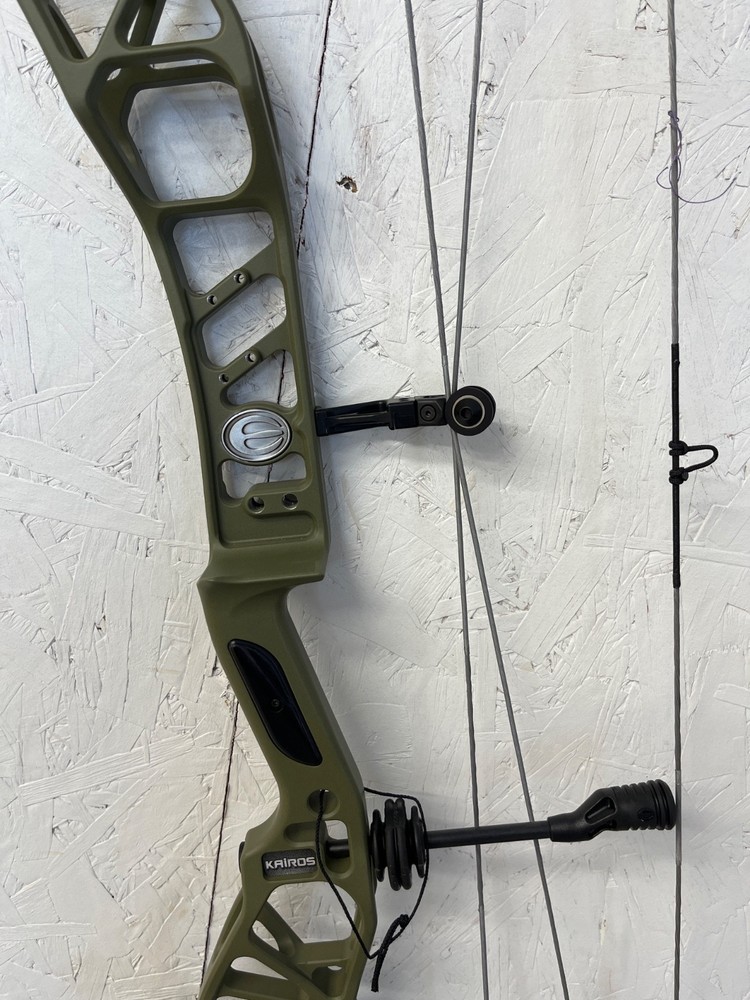 elite kairos compound bow NEW