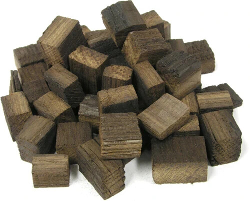 Hungarian Medium Toast Oak Cubes 3 Ounces