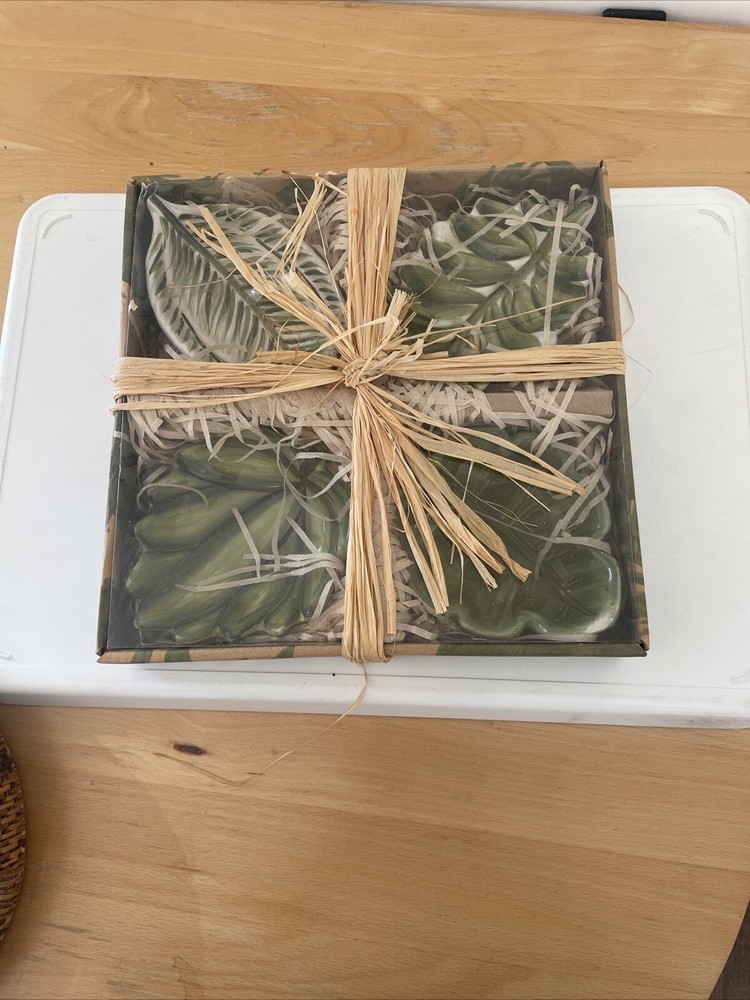 Leaf Dishes Gift Set - 4 In Set - For Dips, Candy - Boxed - NEW