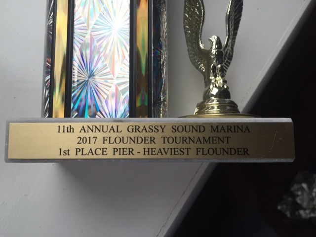 FLOATING JIGS, 12, 3/0 HOOK, ASSORTED COLORS, FLUKE CANDY