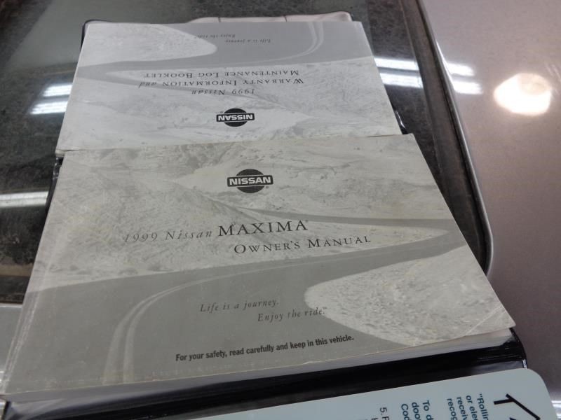 1999 MAXIMA Owners Manual 957076