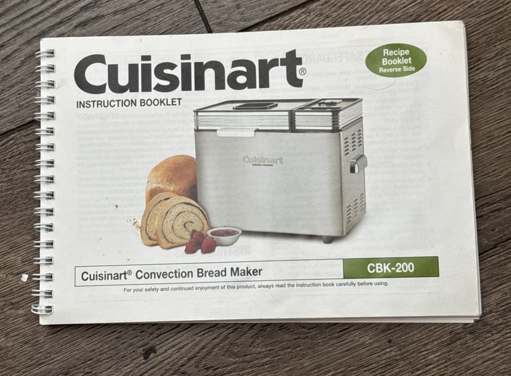 Cuisinart Breadmaker CBK-200 Automatic 1-2lb Loaves Programable Display Model