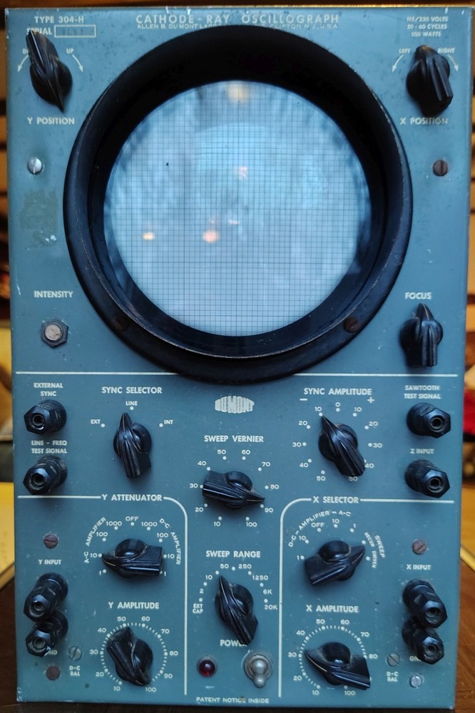 Vintage DuMont Labs Type 304-H Cathode-Ray Oscillograph/Oscilloscope (works)