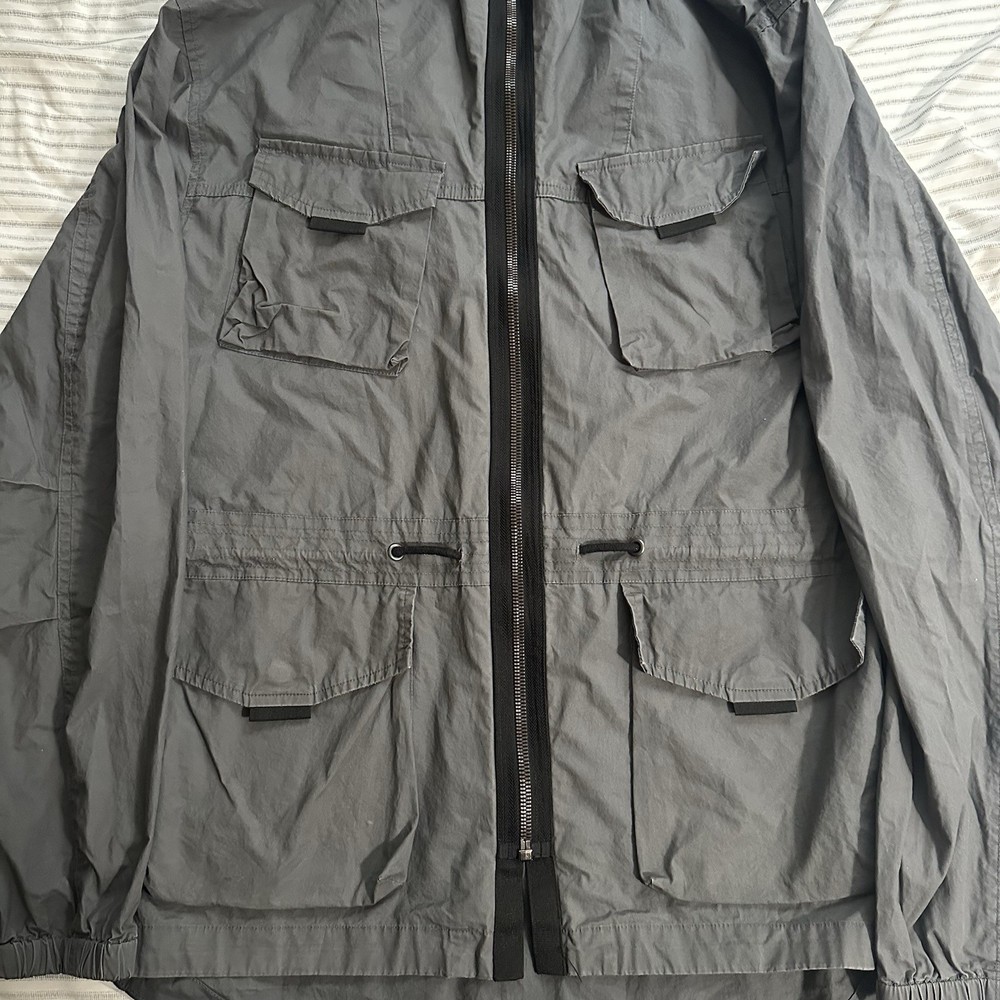 Zara Man Multipocketed Hooded Zip Up Light Jacket Grey Men’s Size Large