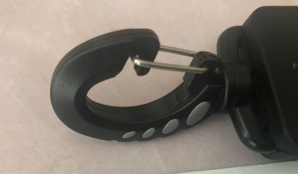 SCUBA REGULATOR / ACCESSORY CONSOLE CLIP NICE!