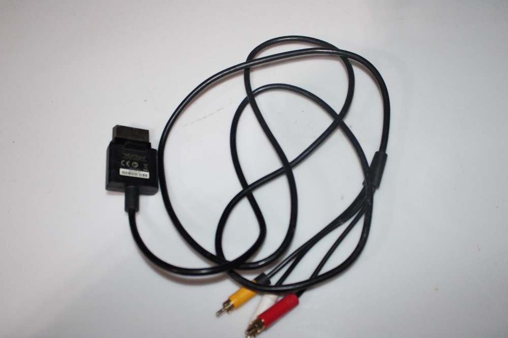 Microsoft Composite Audio Video RCA cable Model X821376-001 for Xbox 360 Console