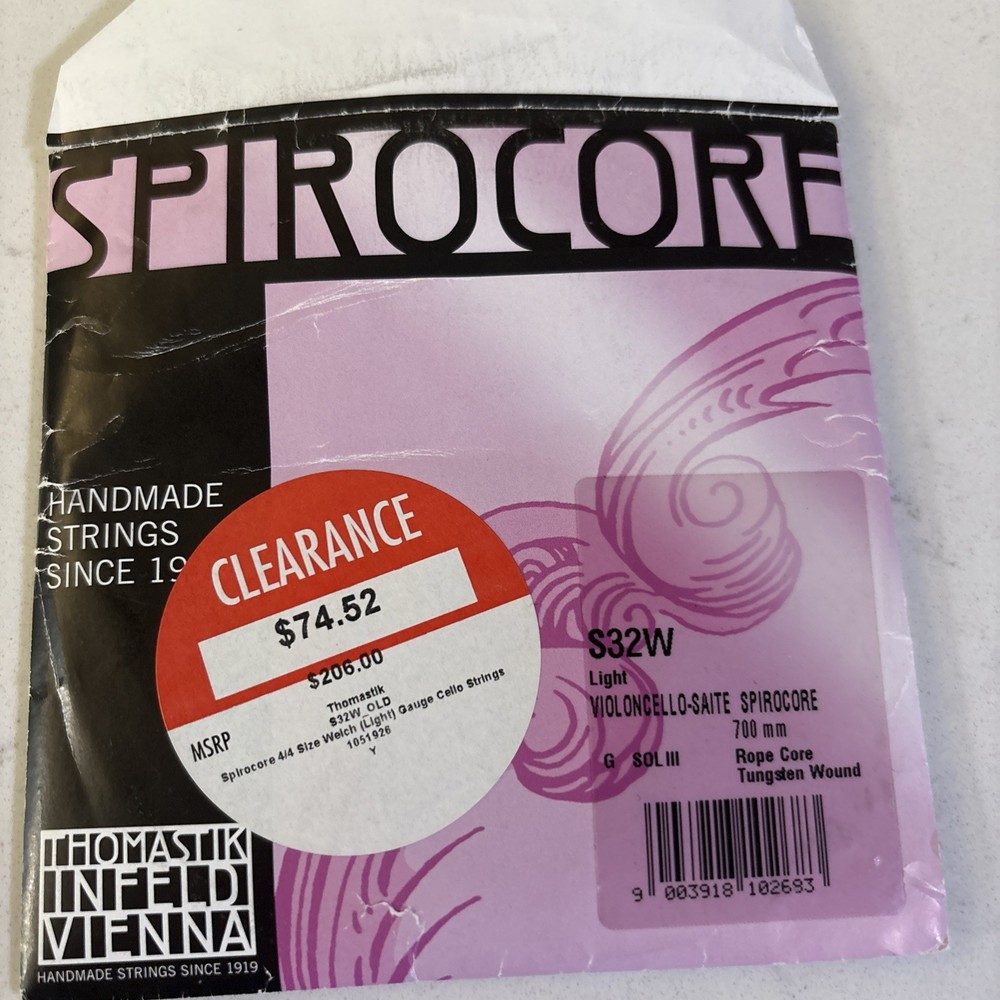 1 Larsen String Violencello II. 2 Spirocore Violoncello Strings Used