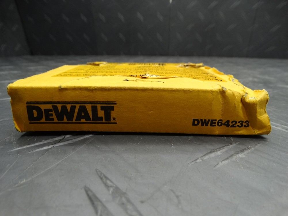 DEWALT 5 in. 8-Hole Hook and Loop Pad DWE64233 / 1002249282