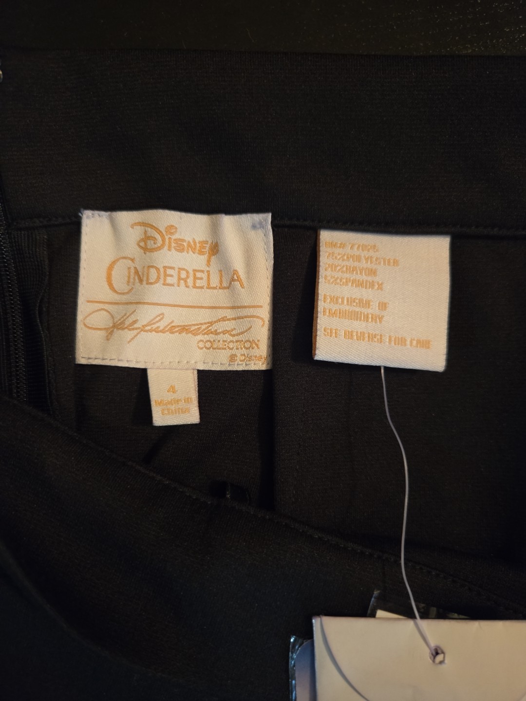 Hal Rubenstein/Disney Cinderella Embroidered Knee L Skirt Limited Edition Size 4