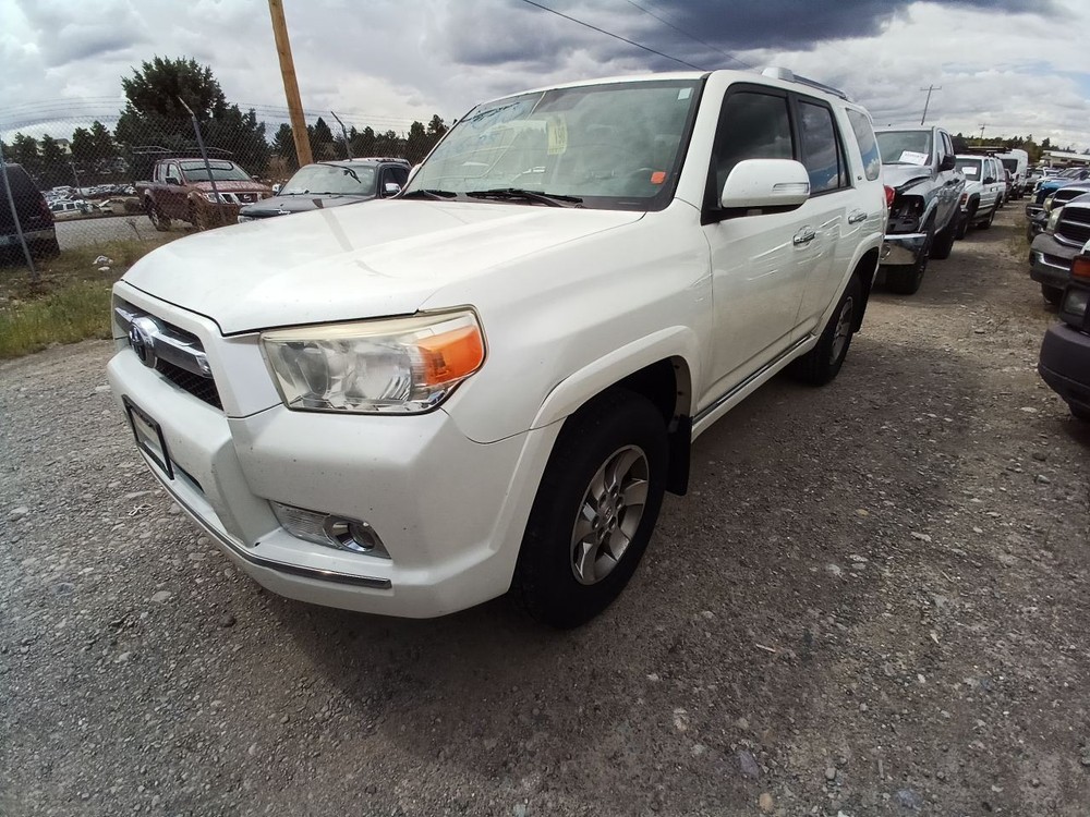 Jack And Tools From 2012 4Runner 12244025