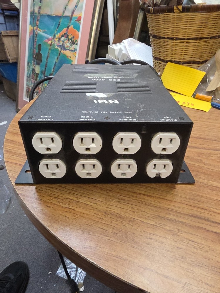 NSI DDS 6000 Digital Dimming System