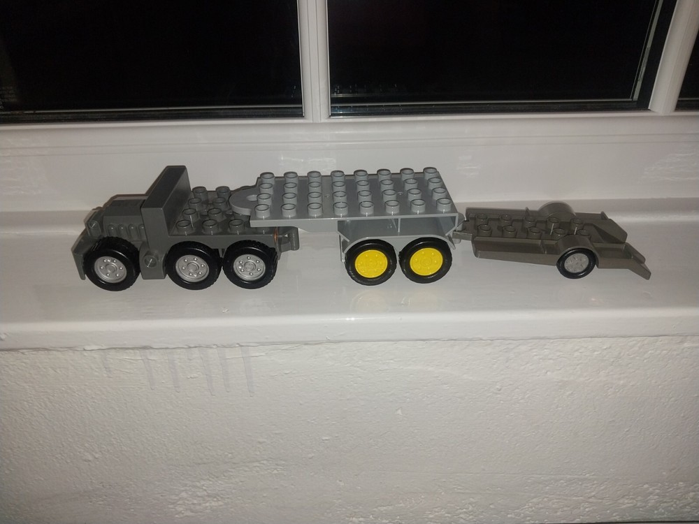 Duplo Low Loader With A Trailor No Cab