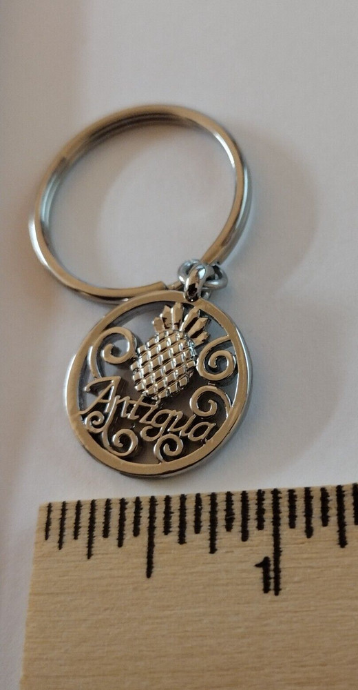 ARTIGUA Small Silvertone Charm Keyring