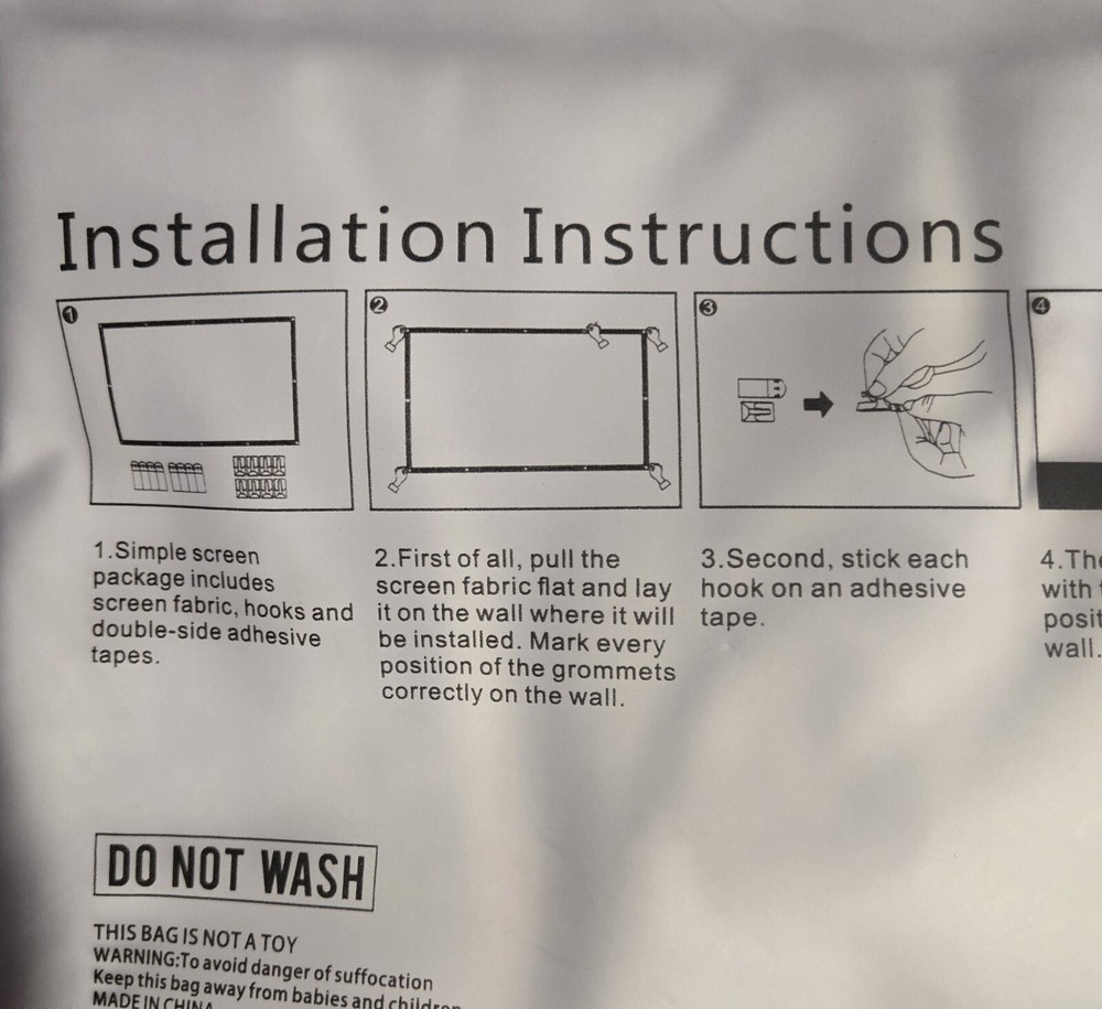 Simple Projection Screen 100” 16:9 - New