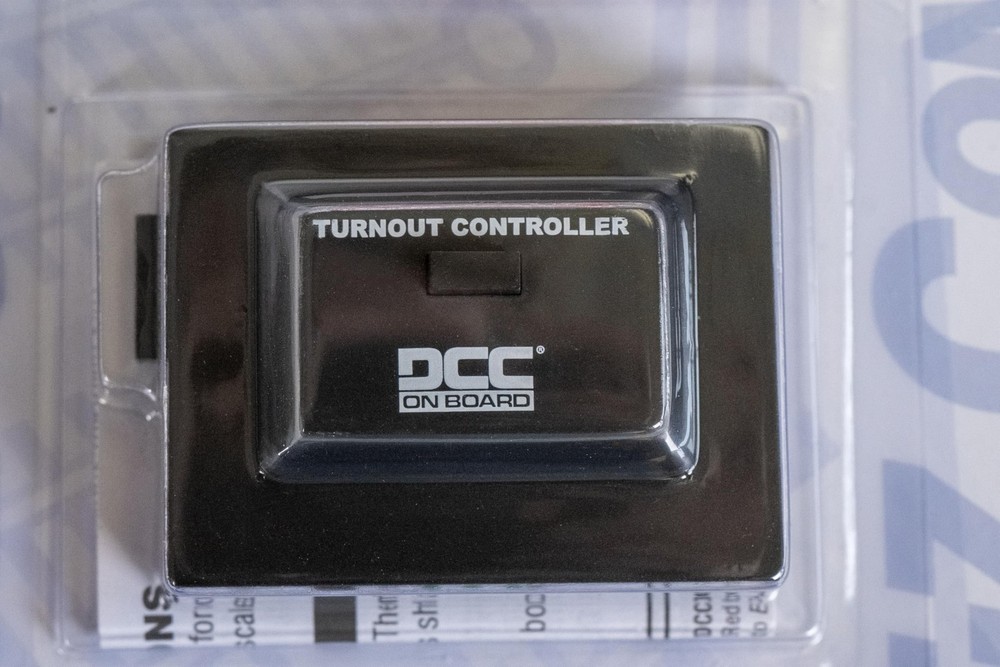Bachmann Trains - DCC Control Box with Turnout DECODER - HO Scale One Size