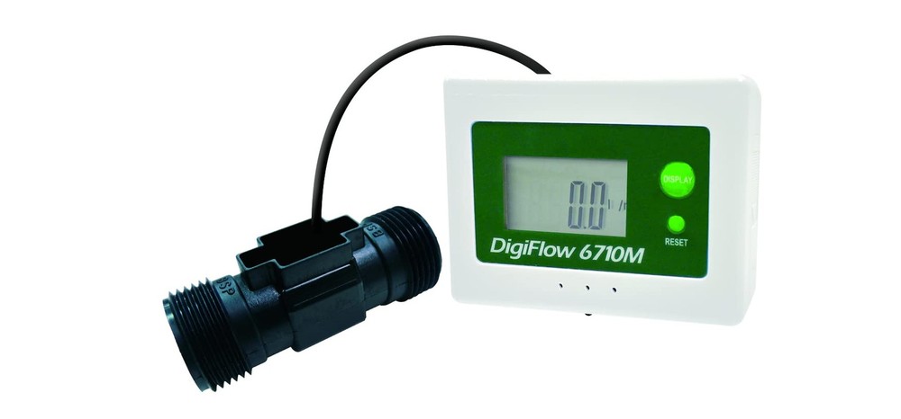 Savant Flow Totalizer and Rate Meter 3/4" NPT for Water Filter White