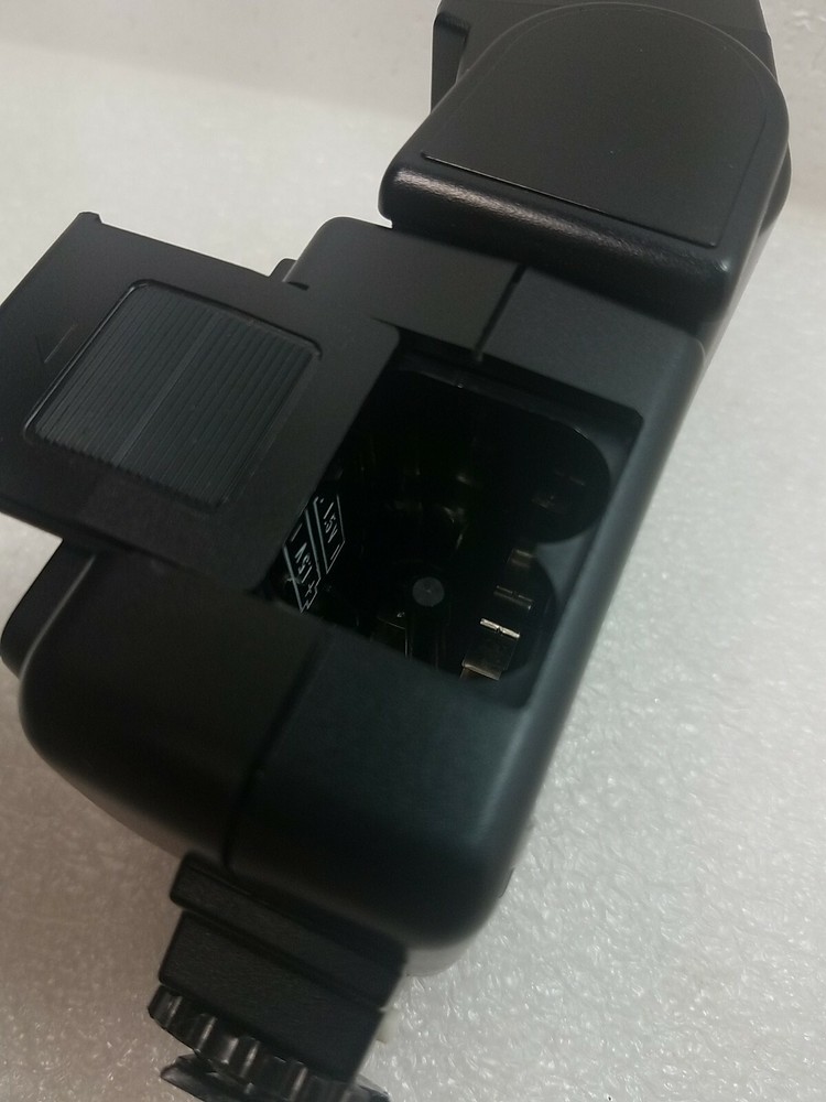 Nissin 340T Flash ~Swivel Head