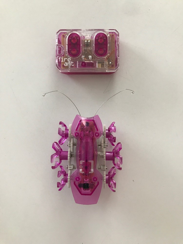 HEX BUGS Fire Ant PINK Micro Robotic Creature Remote Control