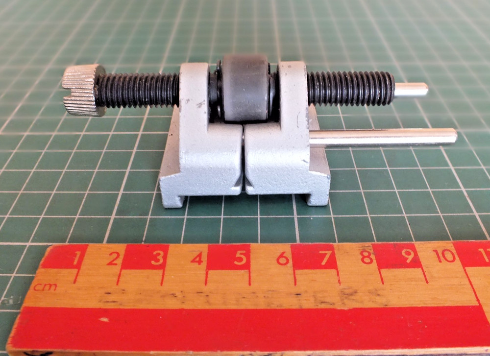 CHISEL HONE / SHARPENER  VINTAGE TOOL ( REF A )