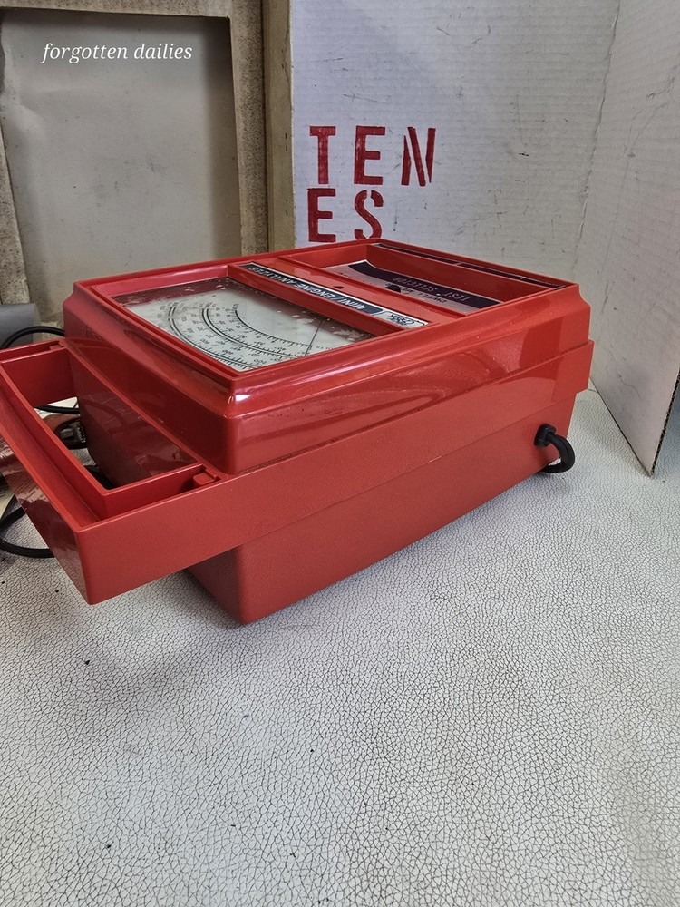 Vintage ‘70s Kar Check Solid State Engine Analyzer Model 2095 Automotive Tune-Up