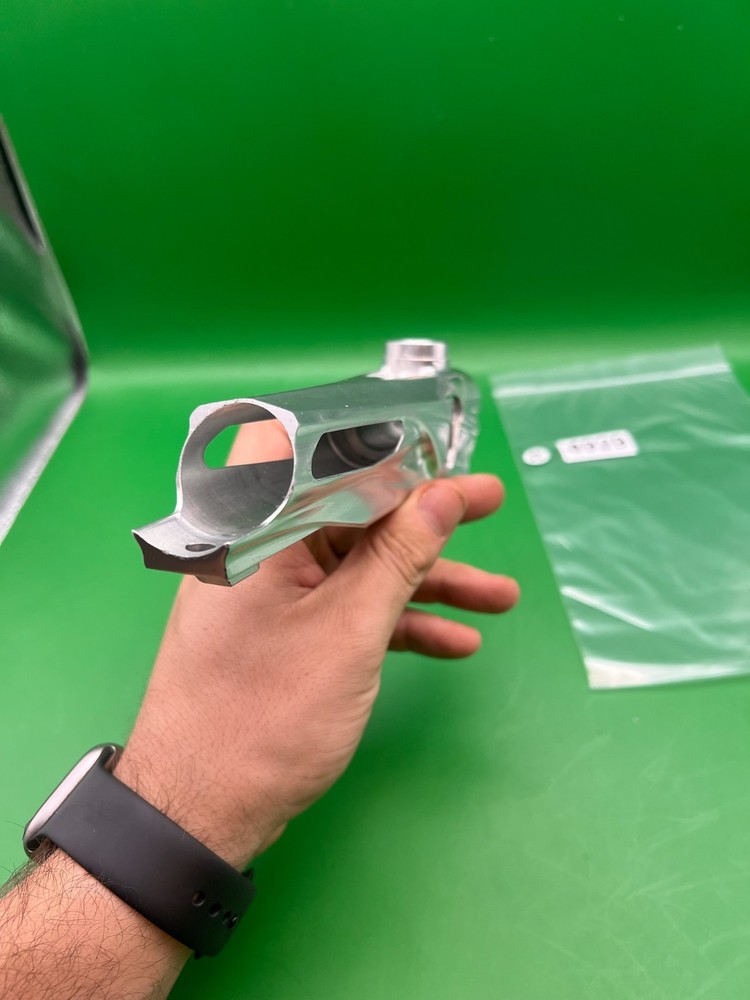 Bob Long Victory Body