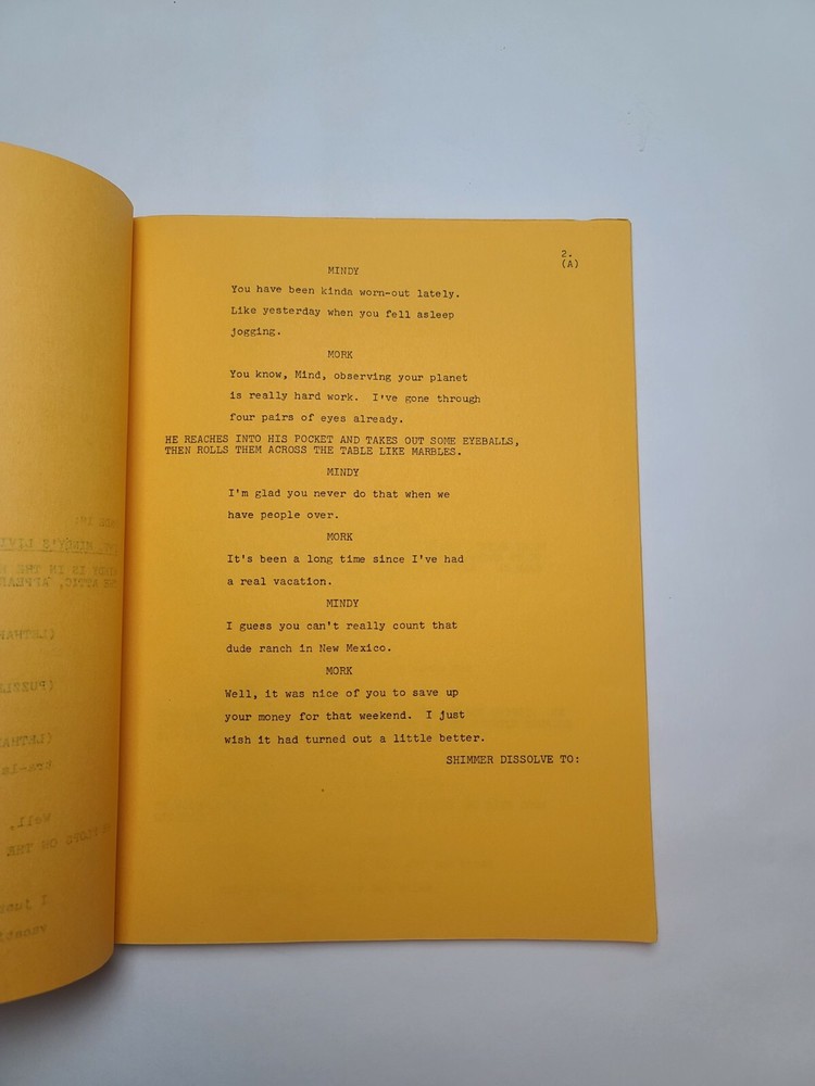MORK & MINDY / Tom Tenowich 1979 TV Script, Robin Williams "Mork's Vacation"