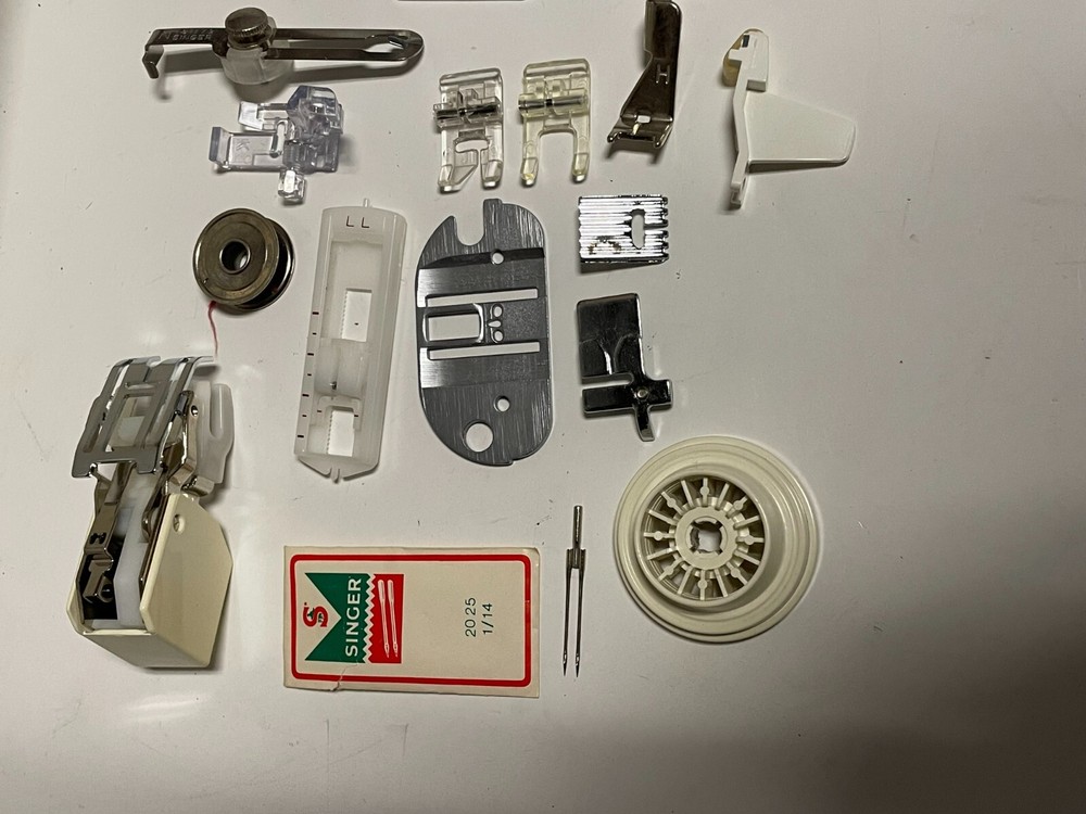 Singer Quantum 7060 Sewing Machine - High Precision