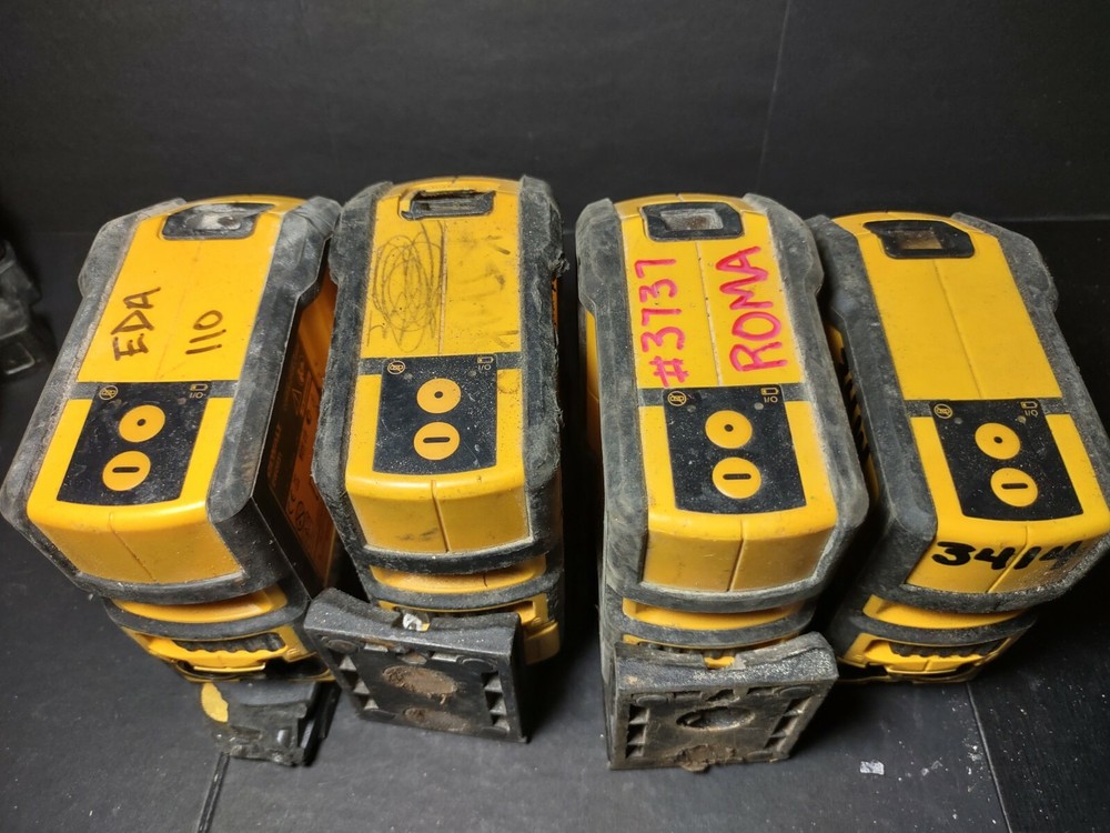 (4)Dewalt Laser Level DW0851 Not working AS IS