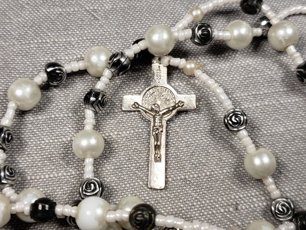 Beautiful Rosary White & Black Beads Religious Christian Gift C15