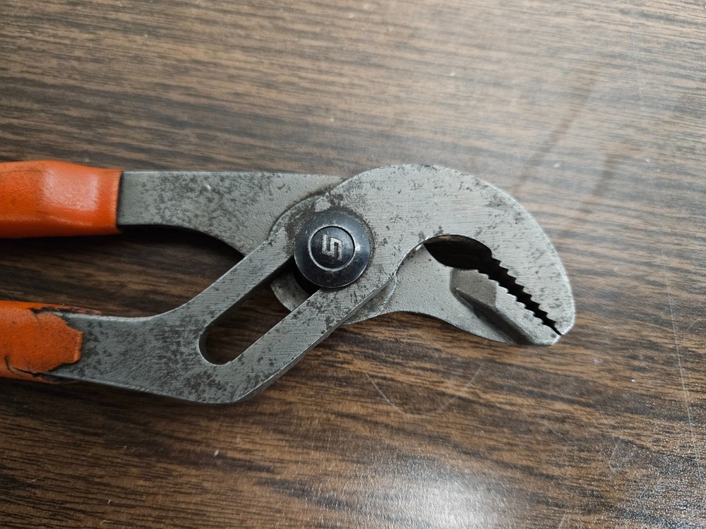 Snap-On 91ACP 9" Adjustable Joint Interlocking Channel Pliers Orange Handle