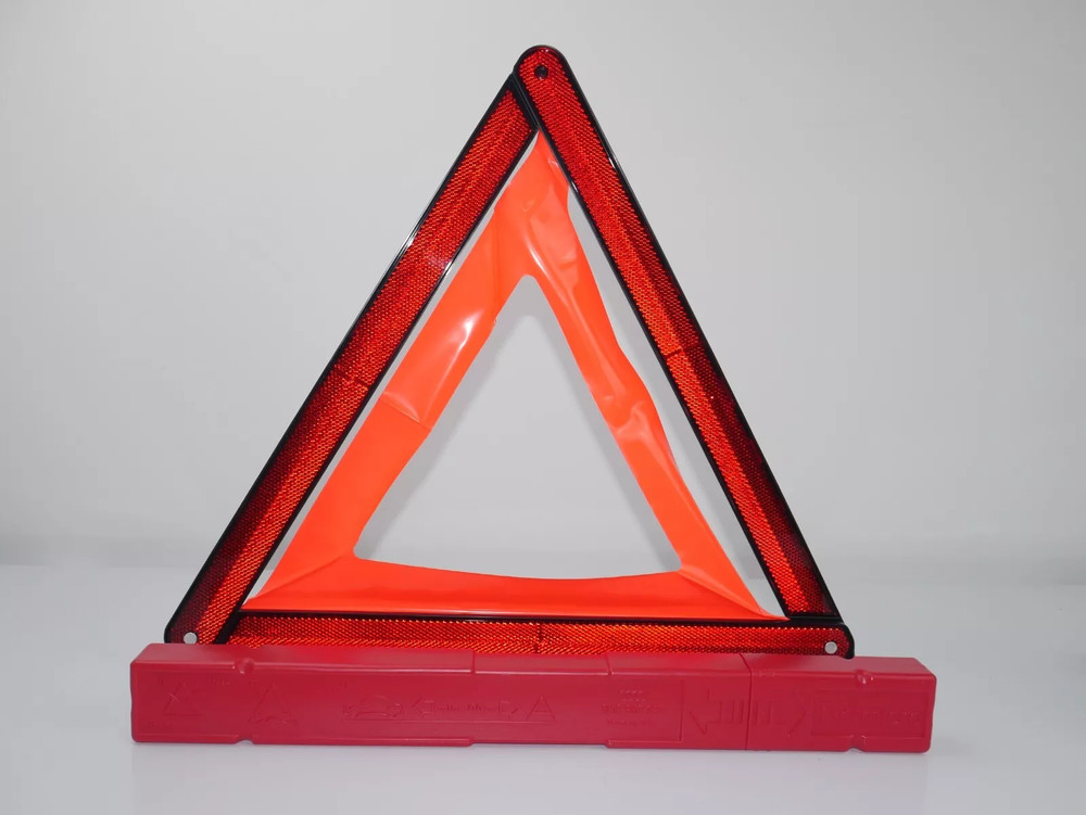 Audi A3 A4 A5 A6 Genuine  Warning Triangle 8K0860251