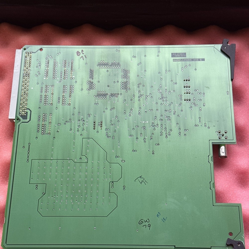 MOTOROLA BLN7024C M0383361 Board