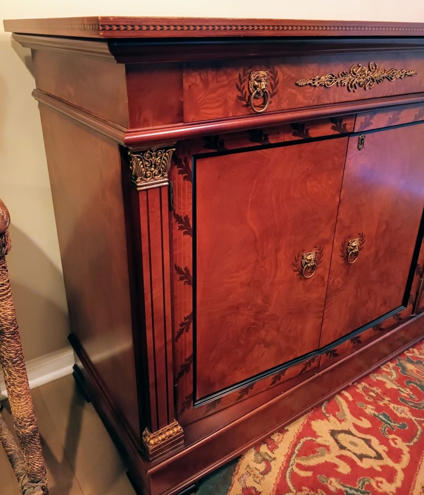 Exquisite Louis XVI Walnut Buffet A Neoclassical Elegance & Craftsmanship. Rare