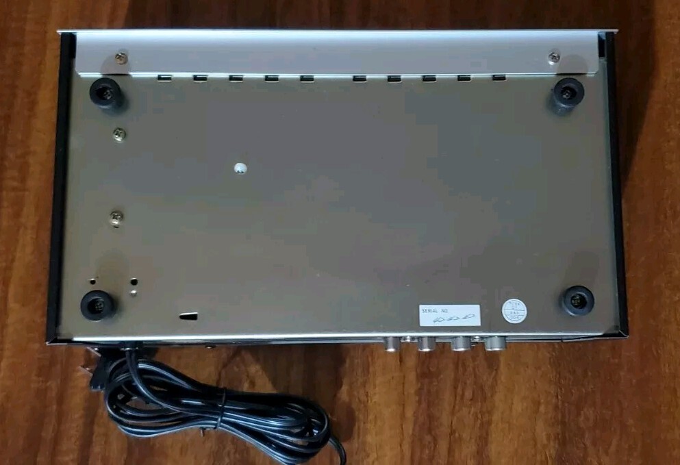 "Realistic" Five Band Stereo Frequency Equalizer.