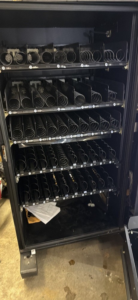 Wittern Vending Machine