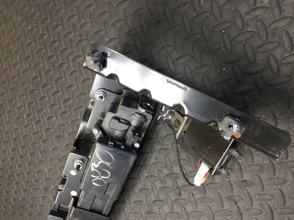 05-13 Corvette C6 Coupe Rear Trunk Latch Lock Assembly Pull Down #5 0830