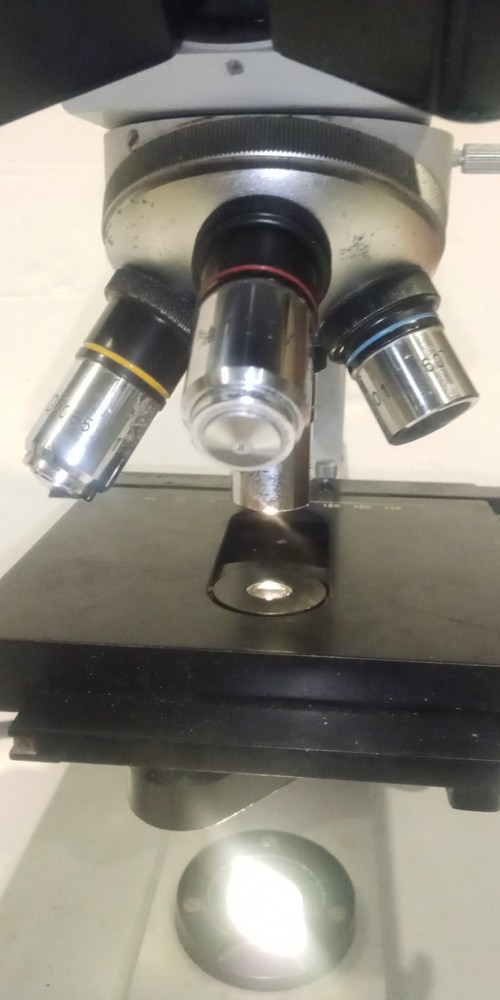 American Scientific Microscope W/Case.Vintage.**QUICK SHIPPING* SUPER CHEAP!